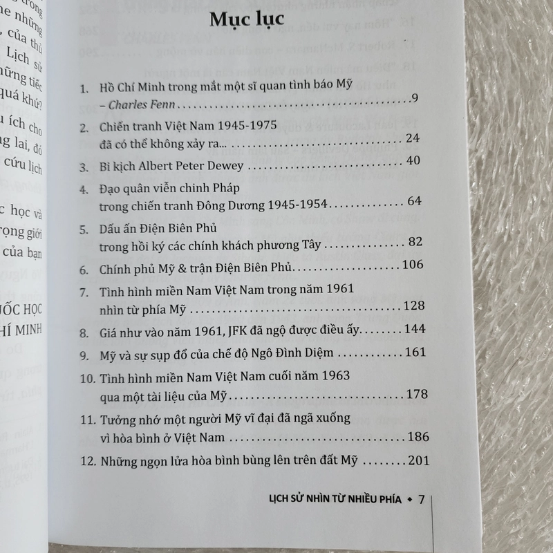 Lịch sử nhìn từ nhiều phía | Phan Văn Hoàng  523725