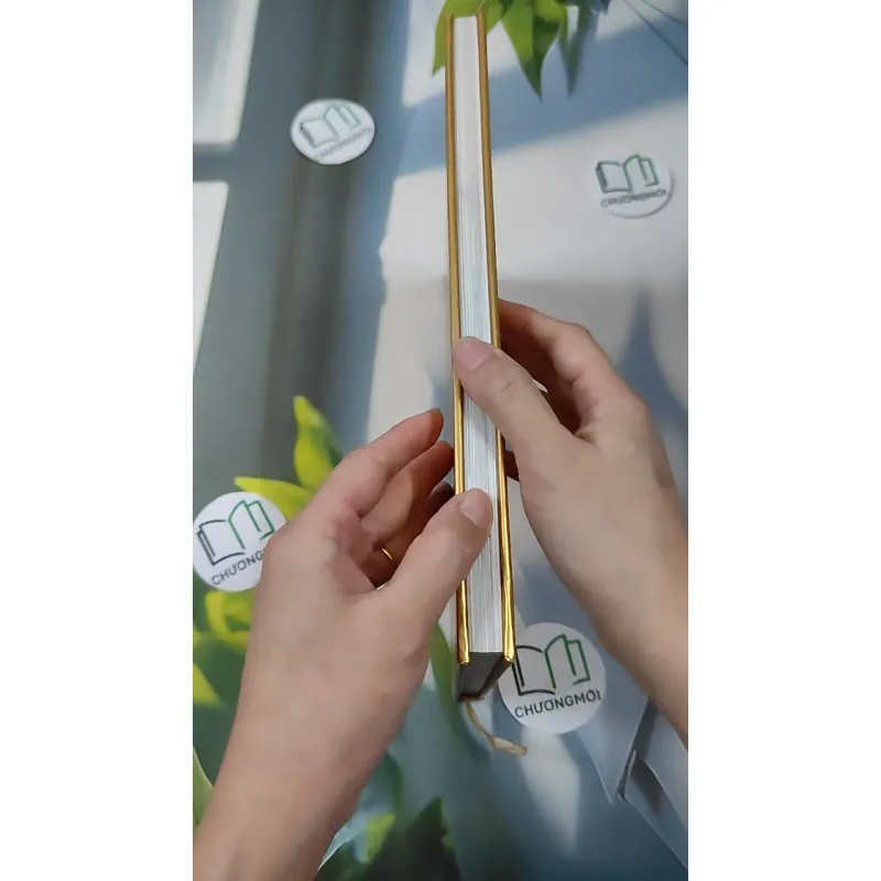 [MIỄN PHÍ BỌC SÁCH] Tầng Ba - Câu chuyện về các nghệ sĩ trẻ đương đại 990376