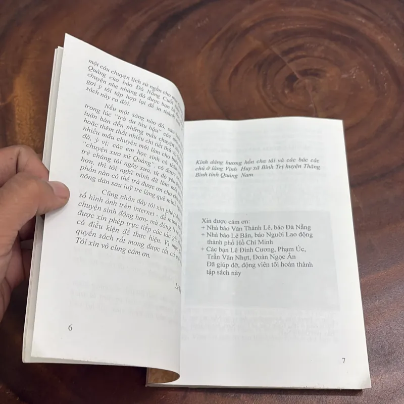II Người Xưa Đất Quảng, Những Mẫu Chuyện Về Danh Nhân Đất Quảng - Lê Thí - 2011 1022337