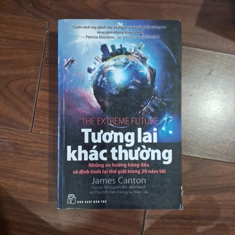 Tương lai khác thường 530248