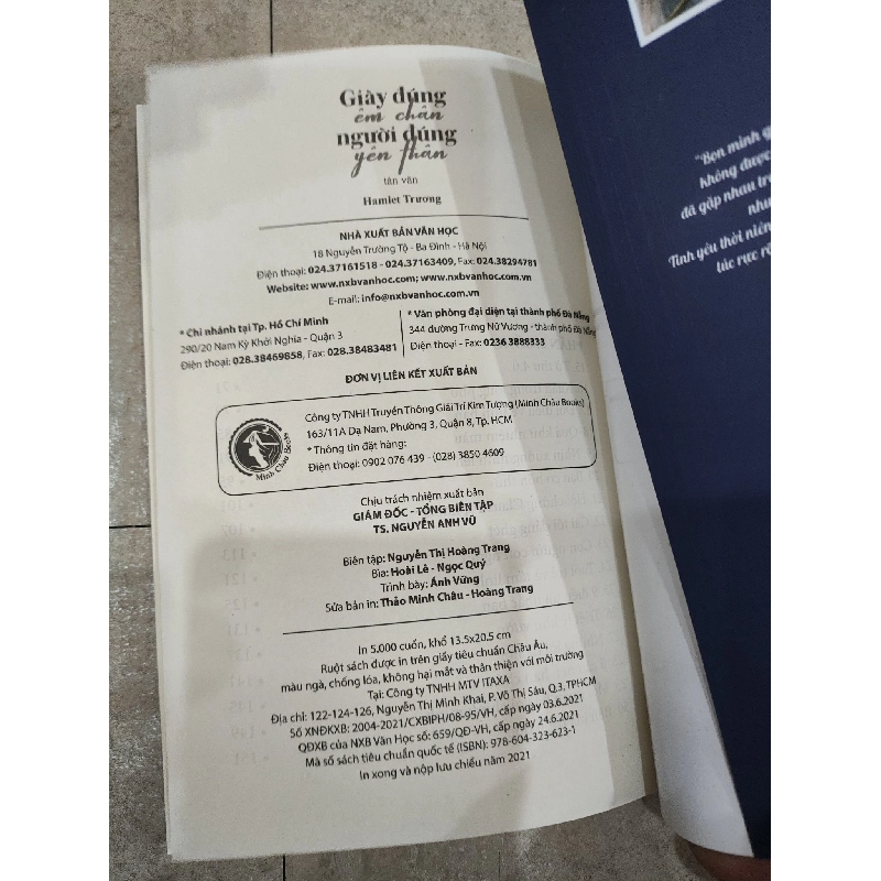 Giày đúng êm chân, người đúng yên thân - Hamlet Trương 136332