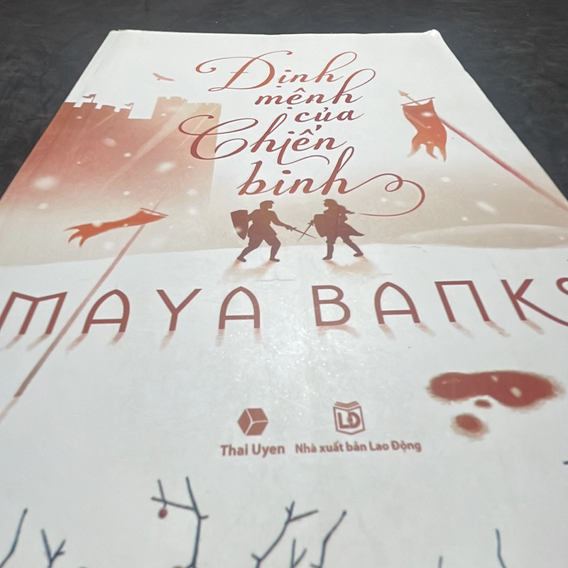 Định mệnh của chiến binh Maya Banks 2014 mới 80% 277596