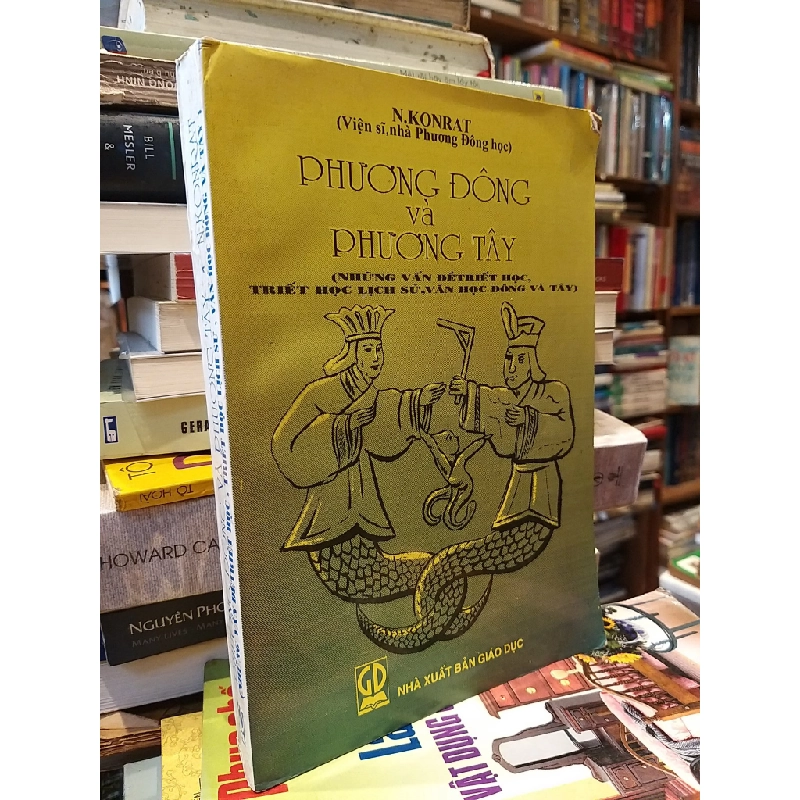 Phương Đông và phương Tây - N.Konrat 505277