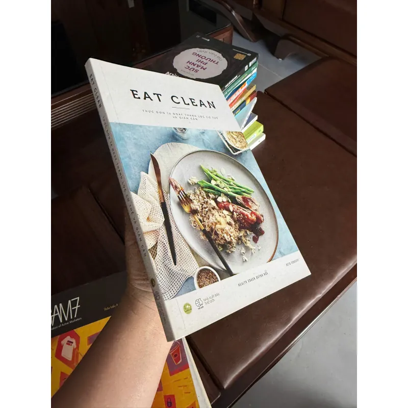 EAT CLEAN – Thực đơn 14 ngày thanh lọc cơ thể & giảm cân | Quỳnh Nga- K4 1023652