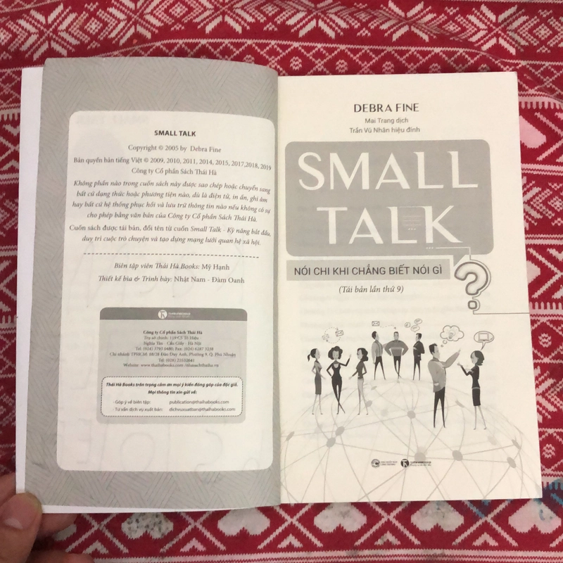 Small Talk/ Nói chi khi chẳng biết nói gì 551694