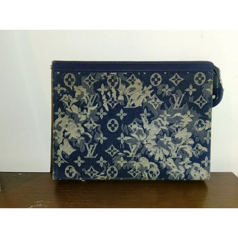 Túi cầm tay Louis Vuitton vải denim xanh dương 598841