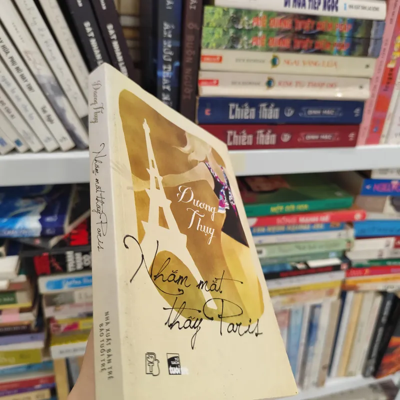 Nhắm mắt thấy Paris - Dương Thụy 562880