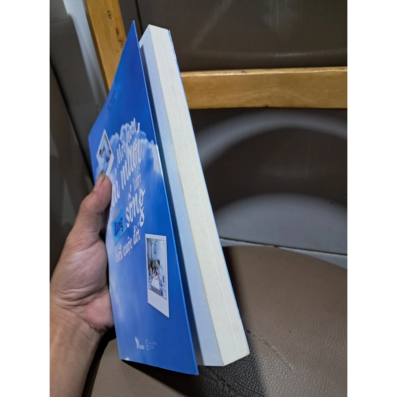Mới hơn hai mươi tuổi đừng sống hết cuộc đời 527372