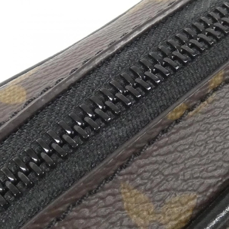 Túi đeo vai Monogram Macassar Christopher Wearable Wallet M69404 - Hàng hiệu Chính hãng 767632