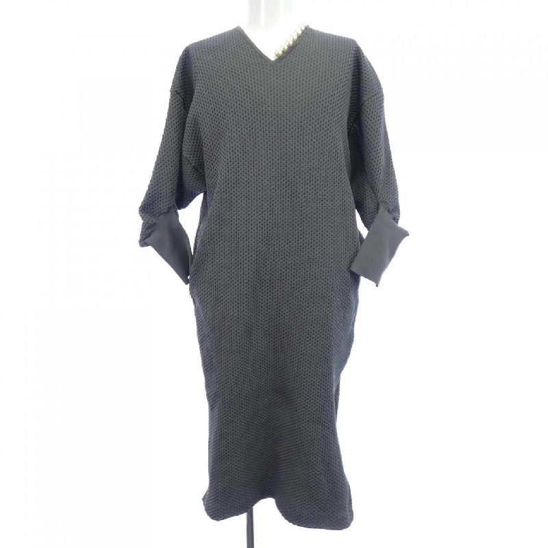 【Khuyến mãi】TÔI TỰ HỎI NẾU･･･ Váy 648414