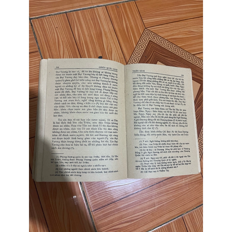 CHIẾN QUỐC SÁCH- NGUYỄN HIẾN LÊ 463955