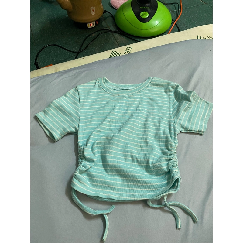Áo croptop xanh 452319