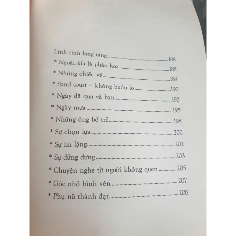 Buổi Trưa Trong Quán Cà Phê 747423