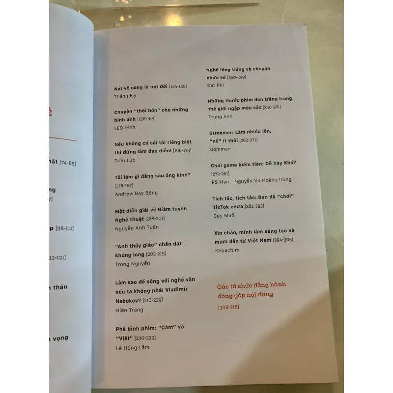 NGÀNH SÁNG TẠO NGHỆ THUẬT CÓ GÌ - NHÓM TÁC GIẢ SPIDERUM & TOPCV 783917