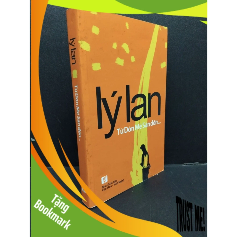 (TẶNG BOOKMARK) Từ Dòn Mé Sán đến... mới 70% ố vàng 2014 RBK1008 Lý Lan VĂN HỌC 955408