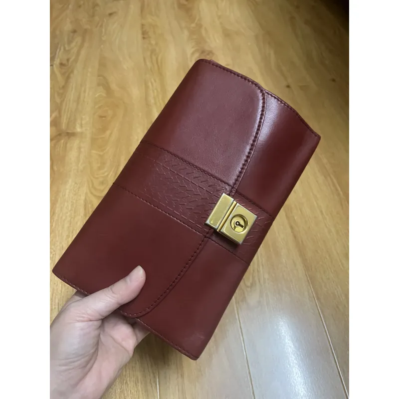 Clutch nữ 23x14x3 da thật 2hand 1002003