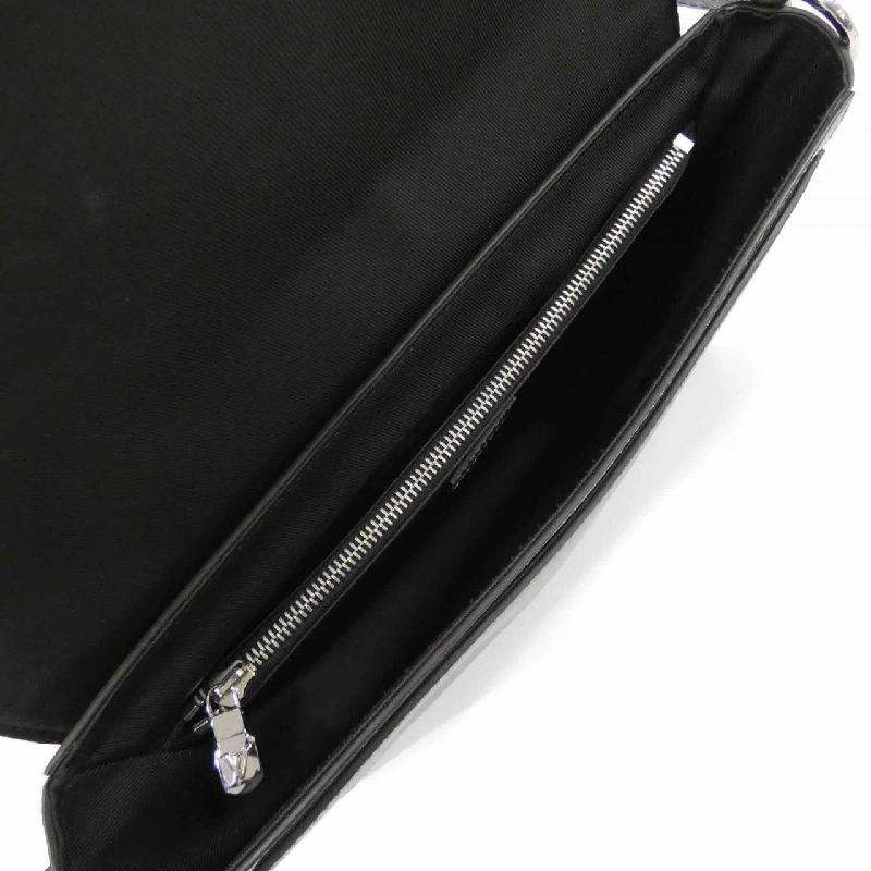 Túi đeo chéo Louis Vuitton Taiga New Flap Messenger M30808 - Hàng hiệu Chính hãng 768377