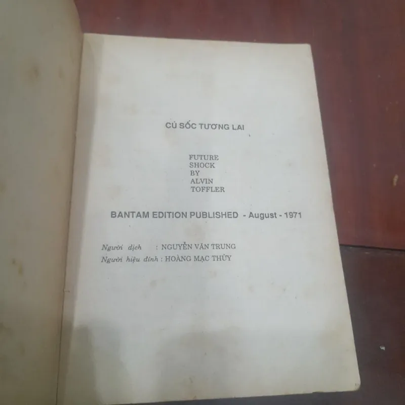 Alvin Toffler - LÀN SÓNG THỨ BA & CÚ SỐC TƯƠNG LAI (trọn bộ 2 cuốn) 753759