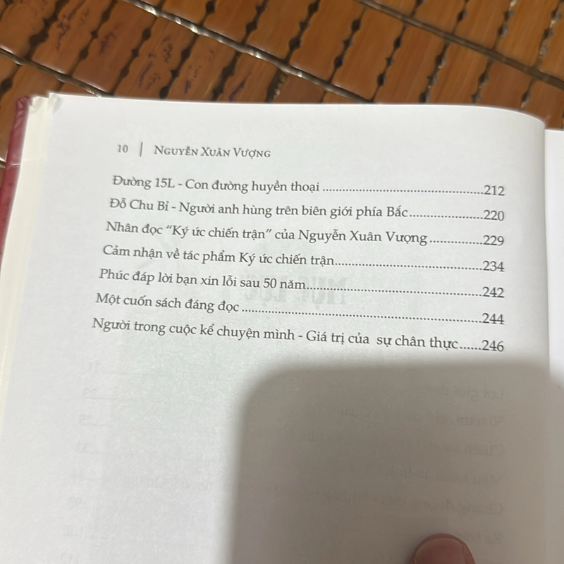 Ký ức chiến trận Quảng Trị (1972-2022) - Nguyễn Xuân Vượng 476468