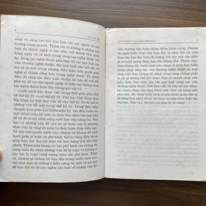 Quy luật của văn chương - Võ Gia Trị 995153