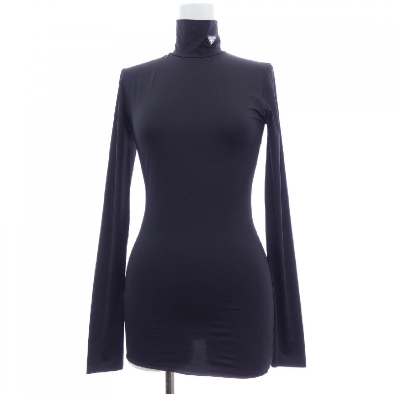 Áo thun PRADA với logo hình tam giác 39528 S211 1068 - Hàng hiệu Chính hãng 774193