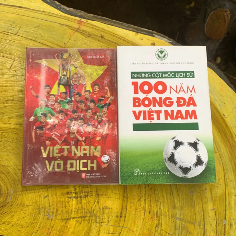 COMBO BÓNG ĐÁ VIỆT NAM: 100 năm bóng đá VIỆT NAM & Việt nam vô địch 740318