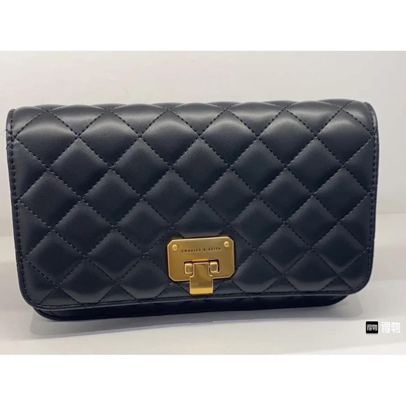 Túi trám Charles & Keith Code: CK2-70160082 141414