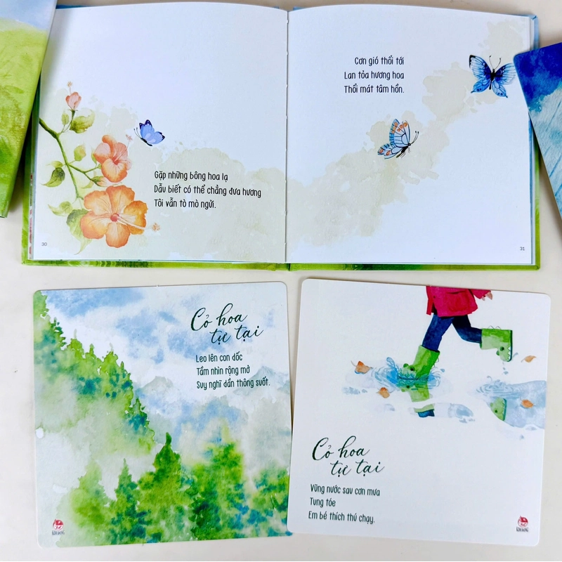 Cỏ hoa tự tại (Tặng 2 postcard + 2 bookmark + 1 hộp gập hình cánh hoa) 539473