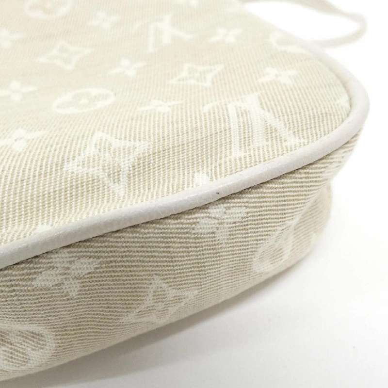 Túi xách mini Monogram Pochette Cancun M95312 Louis Vuitton 618976