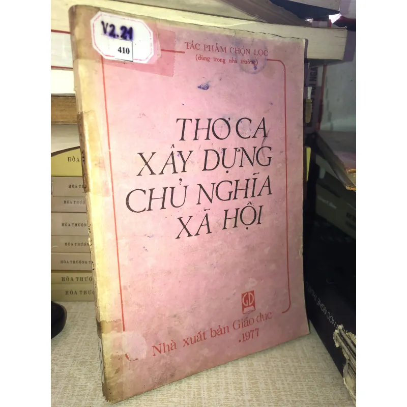Thơ ca xây dựng Chủ Nghĩa Xã Hội 937144