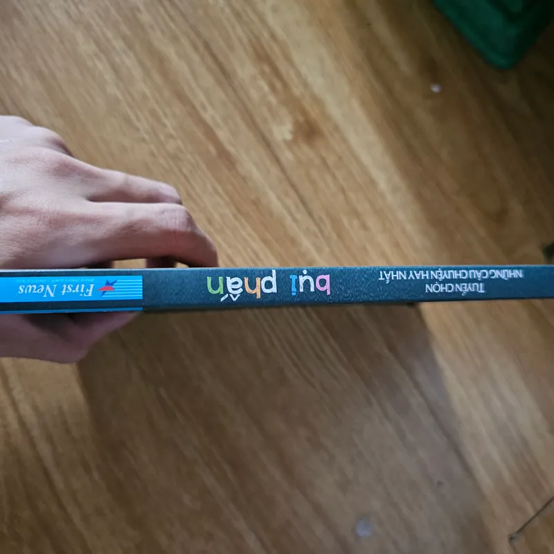 Tuyển chọn những câu chuyện hay nhất Bụi phấn
 675332