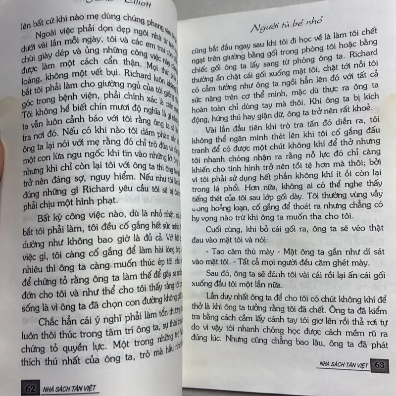 Người tù bé nhỏ - Jane Elliott (Có ẩm) 783128