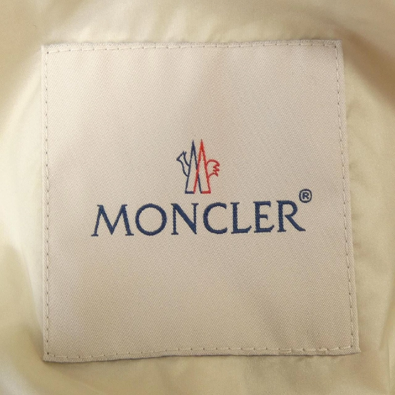 Áo khoác lông vũ MONCLER 642386
