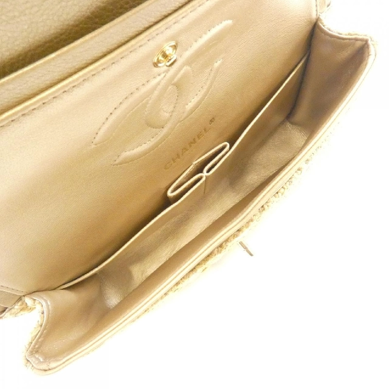 Túi xách chéo Chanel 1112 611822