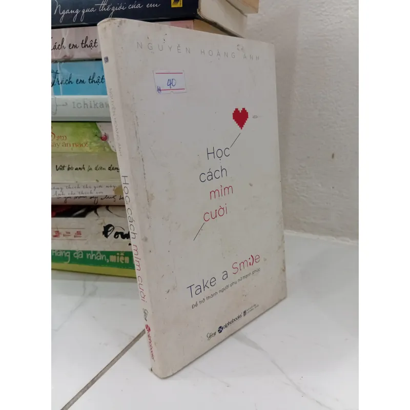 Sách Học cách mỉm cười 958319