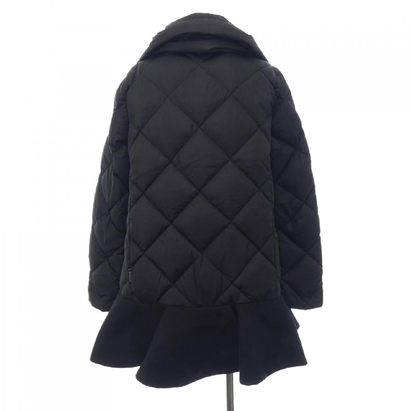 Áo khoác lông vũ MONCLER 640045