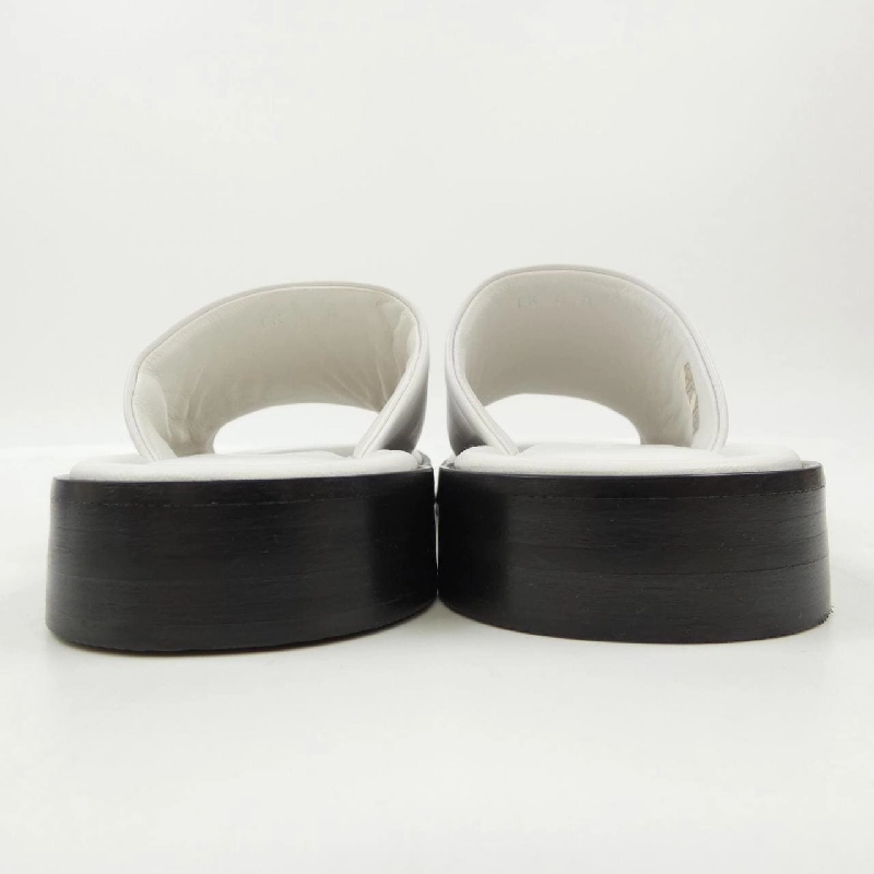 Giày sandal FERRAGAMO - Hàng hiệu Authentic 830309