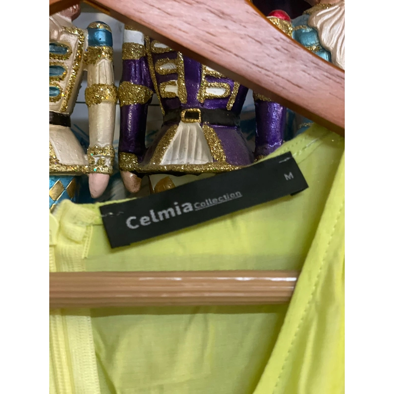 Celmia, đầm vàng Size M 521302