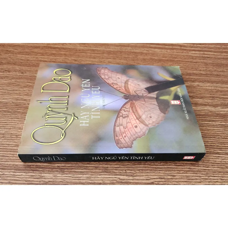 Tiểu thuyết của Quỳnh Dao: HÃY NGỦ YÊN TÌNH YÊU (410 trang) 1023808
