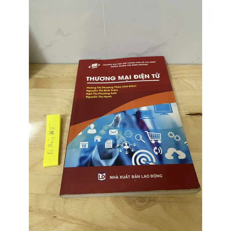 Thương mại điện tử  929693