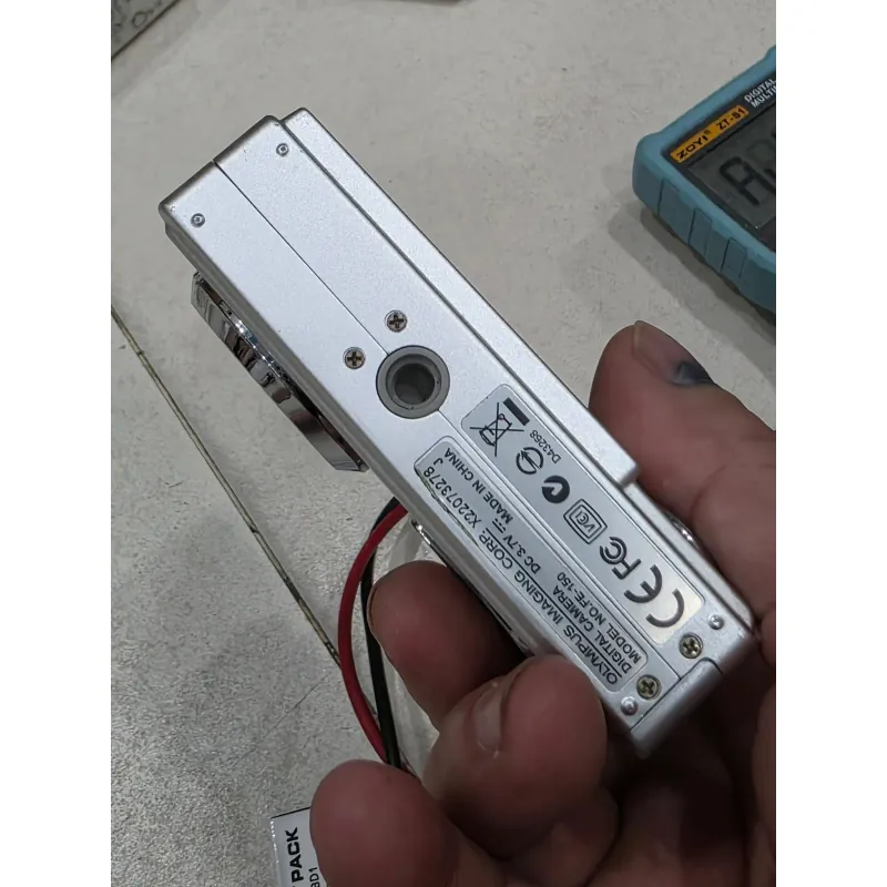 Máy ảnh compact Olympus Fe150 màu sám bạc (dùng tốt) 701140