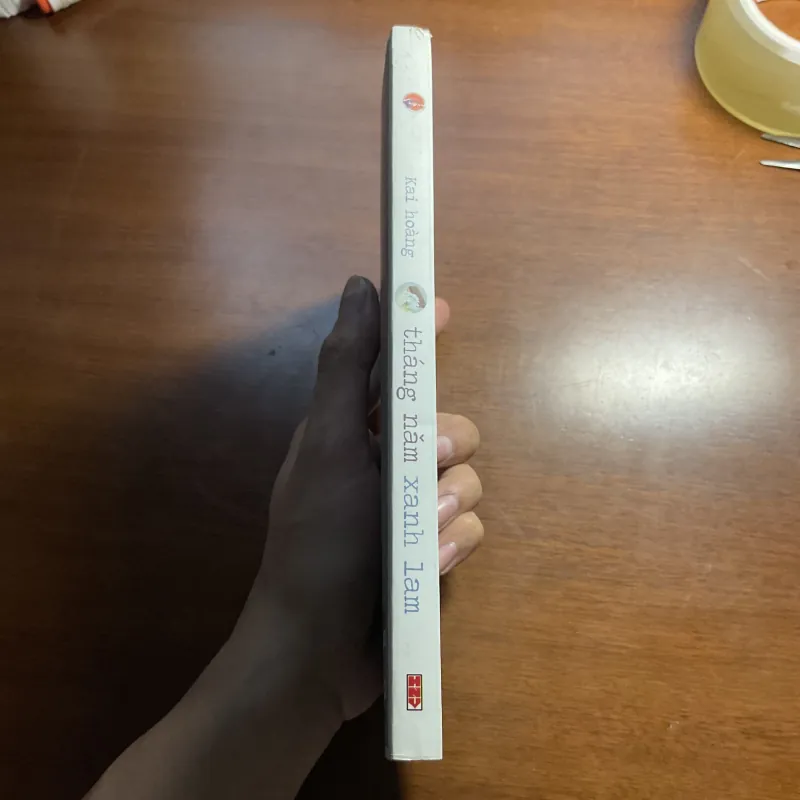 [TRUYỆN NGẮN] Tháng năm xanh lam - Kai Hoàng 757845