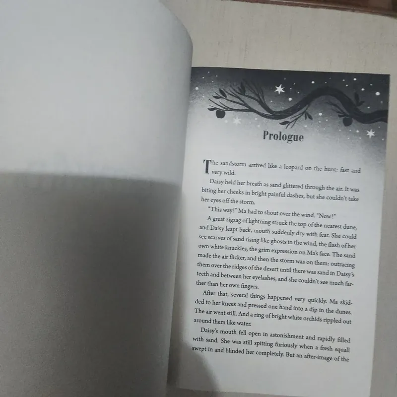 Sách Greenwild của Pari Thomson mới 90% 508115