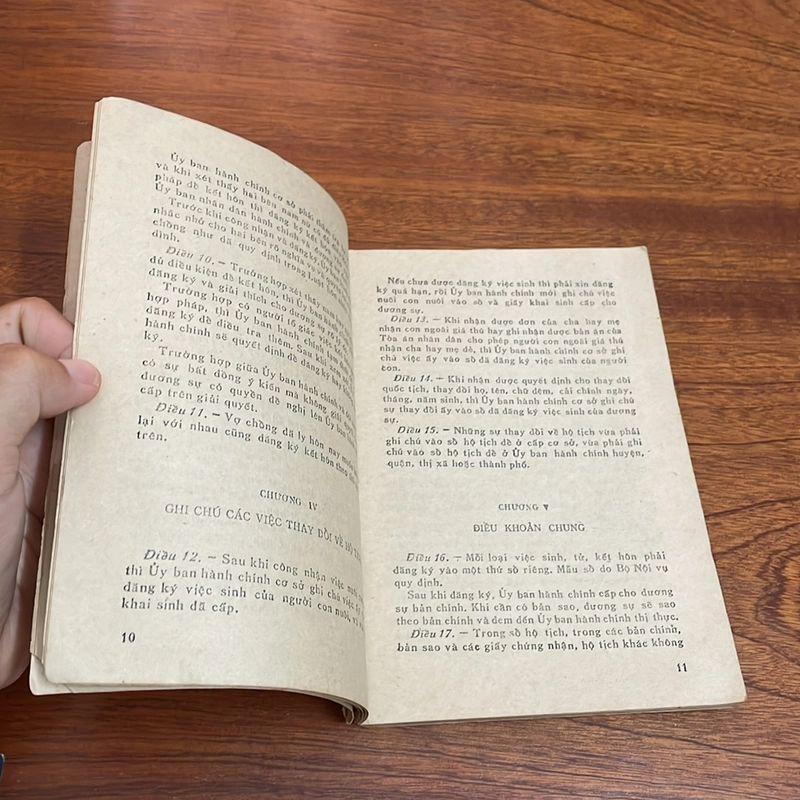[Sách Xưa] - II Sách Pháp Lý: Những Văn Bản Pháp Lý Về Đăng Ký Hộ Tịch - 1988 503825