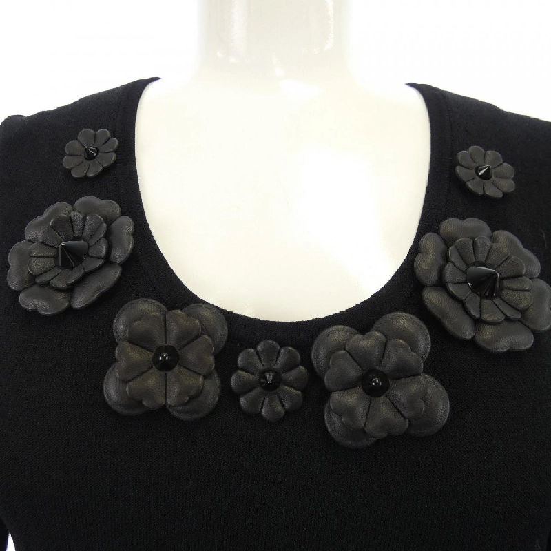 FENDI FZD981 0ZM Đầm 647011