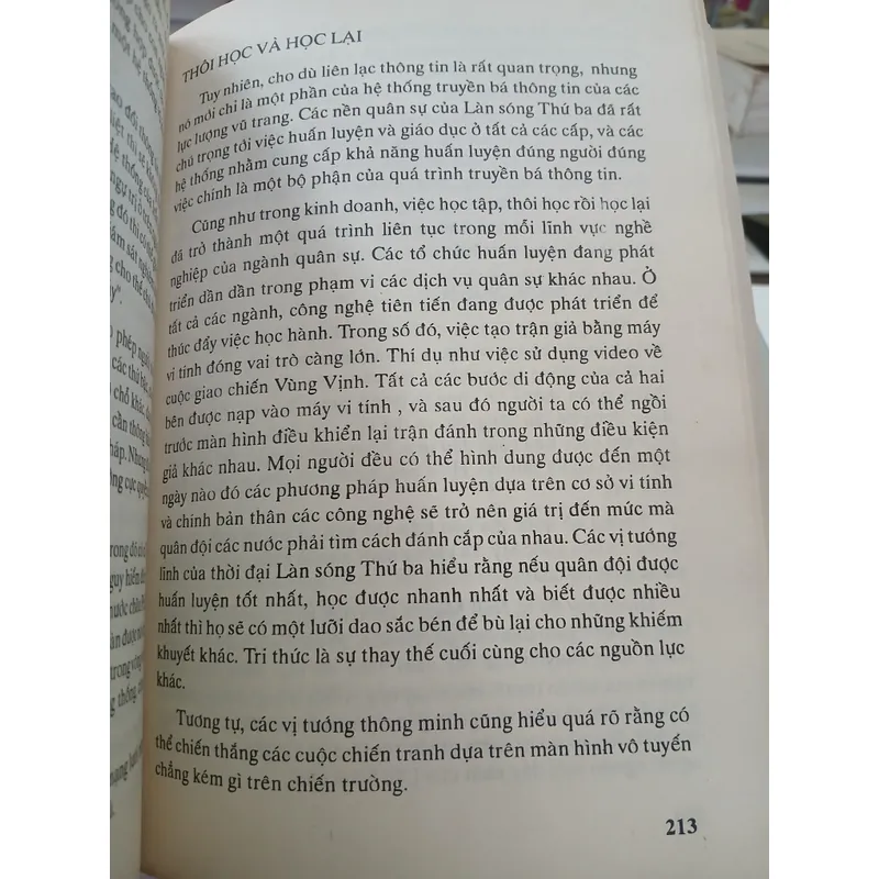 CHIẾN TRANH VÀ CHỐNG CHIẾN TRANH - ALVIN VÀ HEIDI TOFFLER 731559