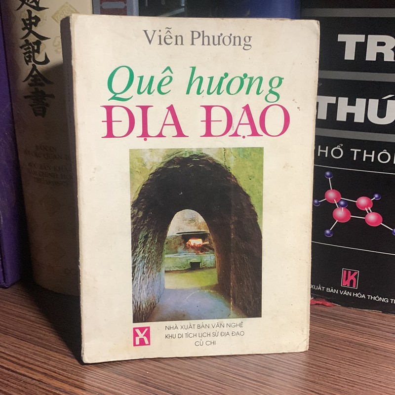 Quê Hương Địa Đạo- Viễn Phương 194733