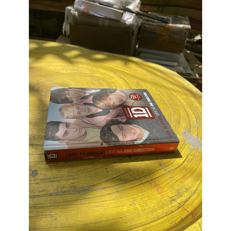 ONE DIRECTION :DARE TO DREAM LIFE AS ONE DIRECTION  780718