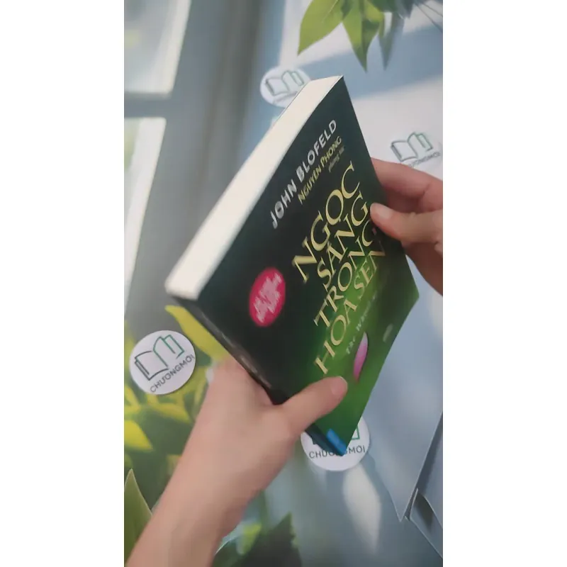 Ngọc Sáng Trong Hoa Sen - John Blofeld & Nguyên Phong 961212
