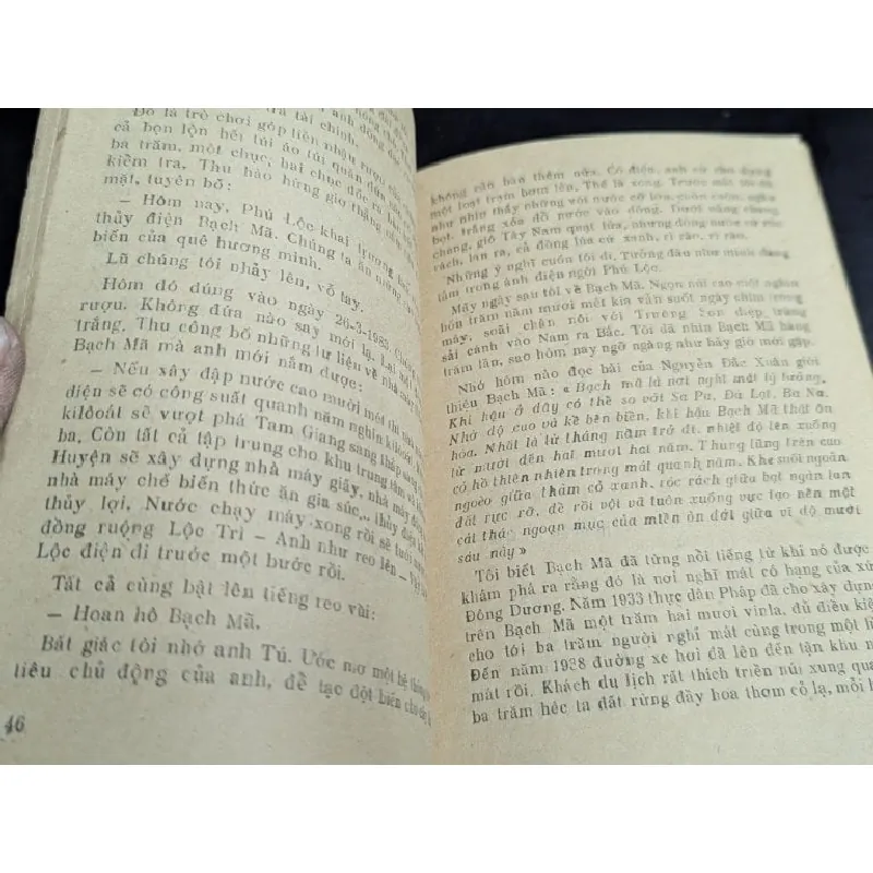 Lang thang với huế - Nguyễn Quang Hà 605468